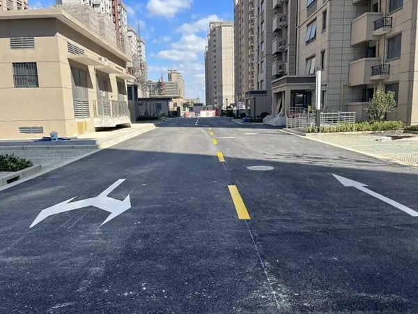 柔性基層瀝青道路施工